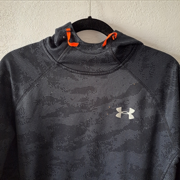 Under Armour Loose Fit Gray and Black Hoodie - Picture 2 of 5